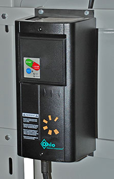 Control Modules for Vacuum Pumps and Compressors